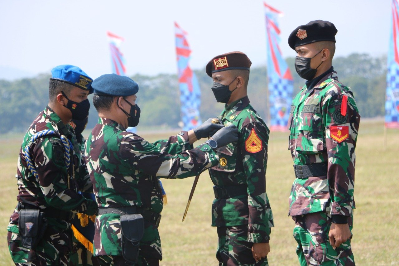 146 Siswa Susparadas A-191 Raih Brevet Paradas di Lanud Sulaiman