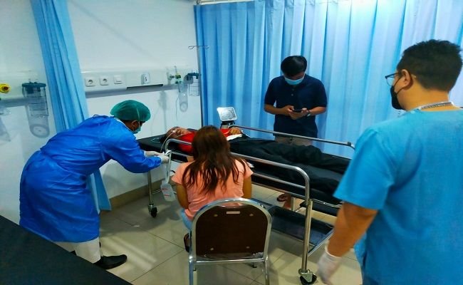 Diduga Stres Mengajar Online, Guru SMP Minum Baygon