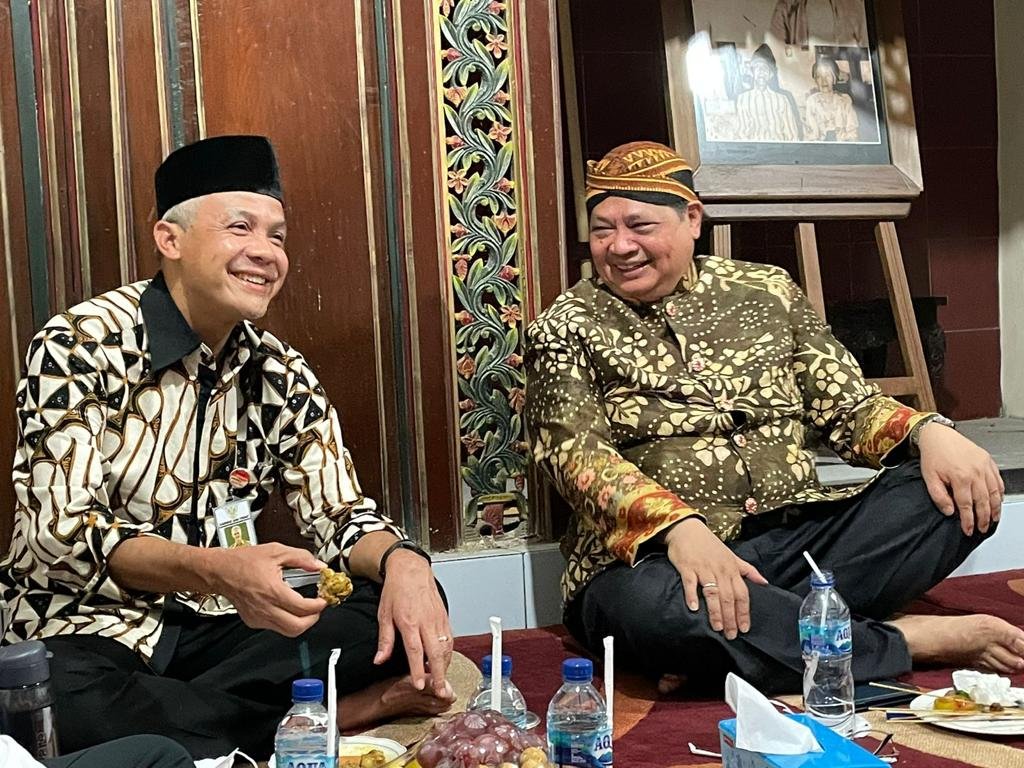 Airlangga Hartarto dan Ganjar Pranowo Pimpin Tradisi Grebeg Apem di Klaten