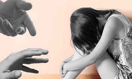 Hati-Hati Rayuan Model Begini.. Kenalan di Facebook, Ajak Tidur Bareng