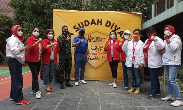 PTI Jabar Berhasil Kumpulkan 500 Penyandang Disabilitas untuk Divaksin di SMKN 15 Bandung