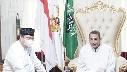 Silaturahmi Kediaman Habib Luthfi Pekalongan, Airlangga: Beliau Orangtua Kita