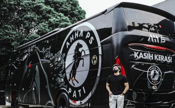 Pemain AHHA PS Pati Lakukan Tendangan Kungfu dan Main Kasar, Atta Halilintar Minta Maaf