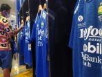 Persib Rilis Kostum Anyar, Jersey Marc Klok Laku Keras