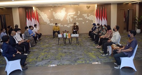 Menko Airlangga Terus Dorong Industri Kopi Tanah Air Melalui Program KUR