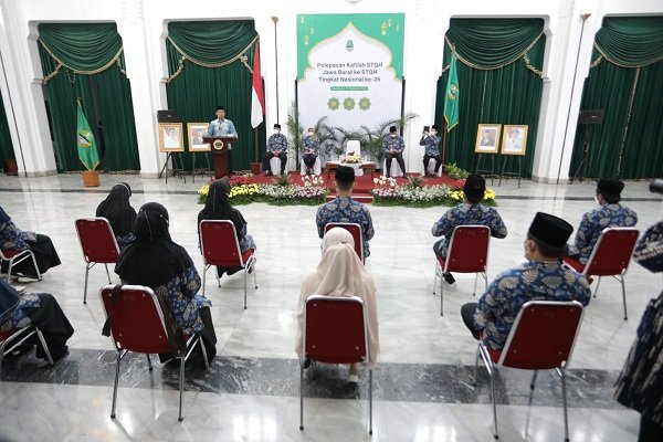 Lepas Kafilah STQH, Ridwan Kamil Targetkan Jabar Juara Umum