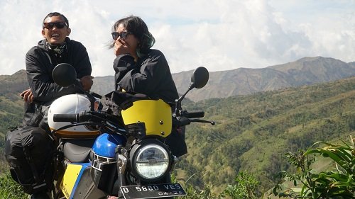 ”Couple Ride” XSR 155, Wujudkan Mimpi Builder Berpetualang dari Bandung ke Bali