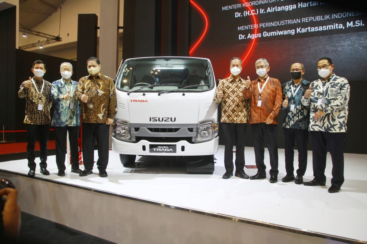 Isuzu Menorehkan Pencapaian Positif Selama GIIAS 2021