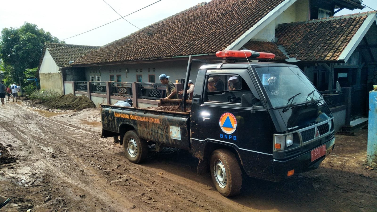 46 Rumah dan Sekolah di KBB Diterjang Banjir Lumpur, Begini Kondisinya