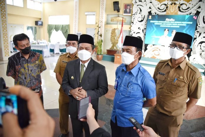Bupati Minta PDAM Tirta Raharja Layani Akses Air Minum di Delapan Kecamatan