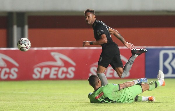 Hasil Liga 1 Persiraja vs Persib: Pesta 4 Gol, Maung Bandung Mengamuk!