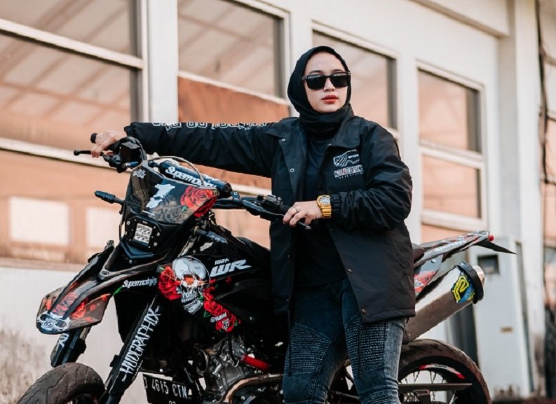 Yamaha WR155R Jadi Pilihan Partner Adventure Mojang Bandung Agis Cantini