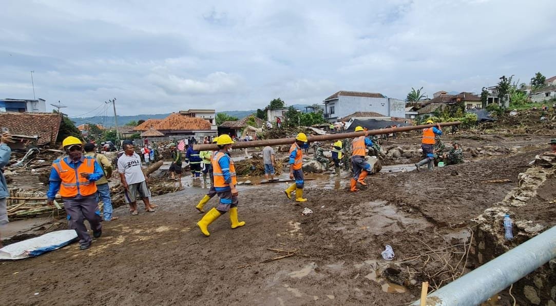 Tips Aman dari PLN untuk Hindari Bahaya Listrik saat Banjir