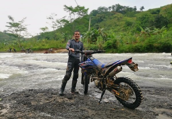 Jadi Inspirasi, Rey Ratukore Enjoy Trabasan Pakai WR 155 R