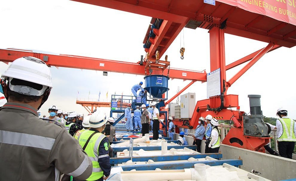 Update Progres KCJB, Slab Track Mulai Dipasang