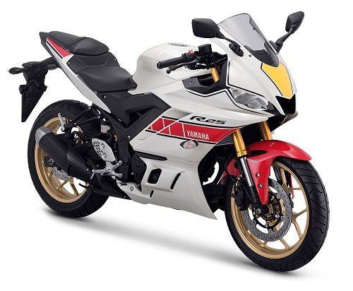 Tribute 6 Dekade Kiprah Yamaha di Balapan Dunia, R25 Livery Bersejarah Meluncur