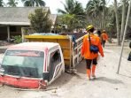 Ambulance dan Pos Bantuan Disiagakan untuk Penyintas Erupsi Gunung Semeru