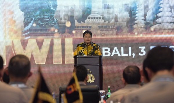 Menko Airlangga Apresiasi Peran TNI-Polri dalam Penanganan Covid-19 dan Pemulihan Ekonomi