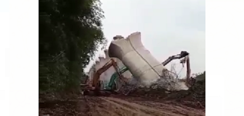 Beredar Video Pembongkaran Tiang Pancang Kereta Cepat Ambruk, KCIC Beri Penjelasan