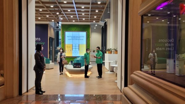 Penuhi Kebutuhan Masyarakat, Bank DBS dan Manulife Indonesia Luncurkan MIWealthLink Optimax