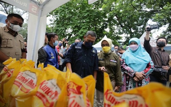 Pemkot Bandung Gelar Operasi Pasar Minyak Goreng