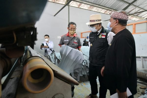 Ridwan Kamil Siap Berkolaborasi Lahirkan Inovasi untuk Pelaku Industri Kulit Garut
