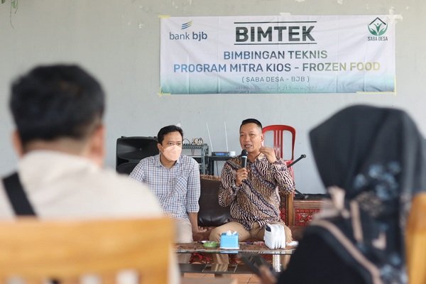 Hasim Adnan Salurkan Program Bantuan Modal Usaha Produktif Bagi Usaha Rintisan