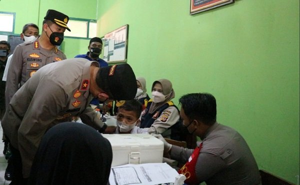 Kapolresta Bandung Minta Orang Tua Ajak Anaknya Segera Vaksin Covid-19
