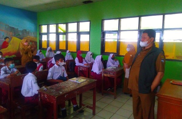 Bandung Barat Mulai PTM 100 Persen