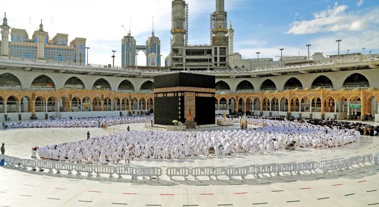 Uji Coba Umrah Sendiri, AMPHURI Ditegur Kemenag