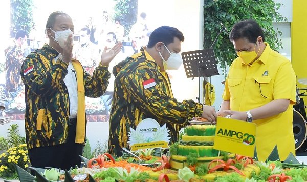Airlangga Minta AMPG Segera Susun Program Pemenangan Pemilu 2024