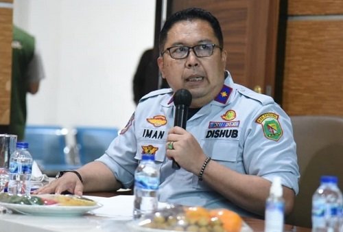 Program Bus Rapid Transit Tuai Protes Pengusaha Angkot