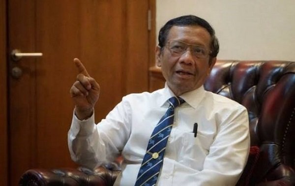 Mahfud MD Imbau Masyarakat untuk Tidak Bayar Utang Pinjol Ilegal