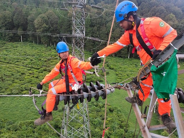 Capai Kinerja Positif, PLN UPT Bandung Raih Apresiasi