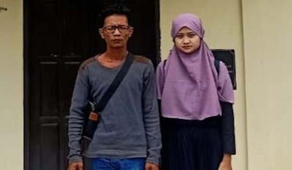 Perjuangan Gadis Cantik Asal Cirebon Mengejar Cinta Sejatinya