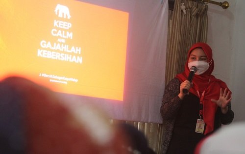 Alfamart Gelar Sosialisasi Diet Kantong Plastik