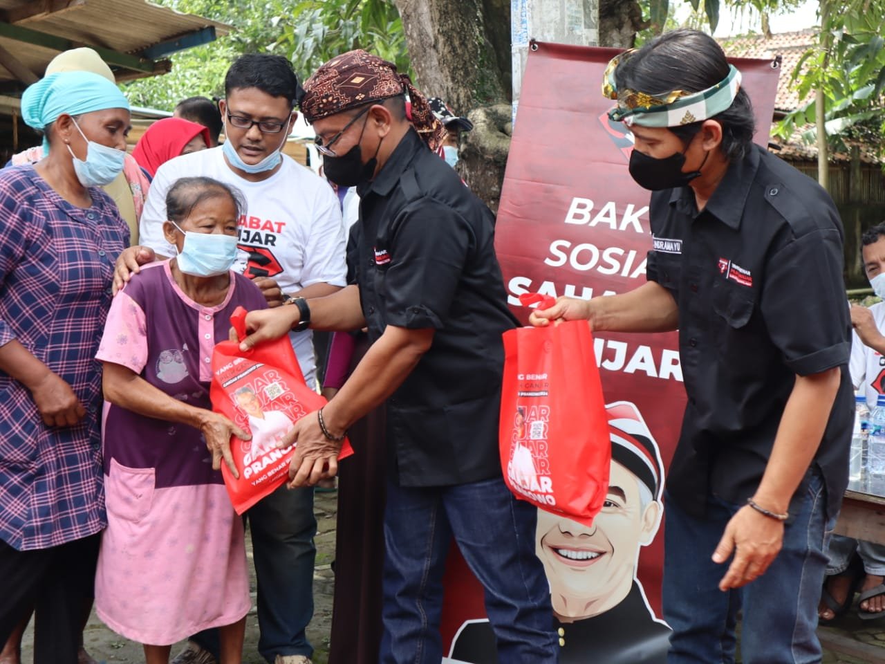 Sahabat Ganjar Galang Dukungan di Jabar Hingga Sambangi Ponpes