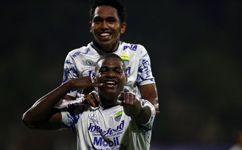 Persib Tidak Buru-Buru Cari Pengganti Bruno Cantanhede