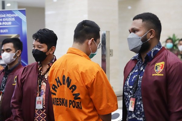 Manajer Binomo Ditangkap, Susul Indra Kenz Jadi Tersangka
