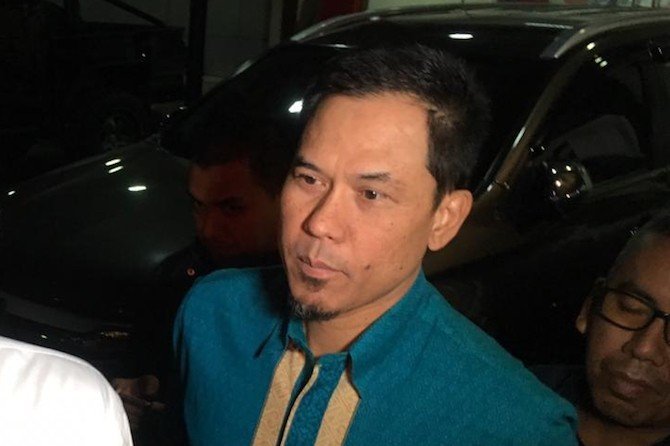 Tidak Terima Divonis 3 Tahun Penjara, Munarman Ajukan Banding