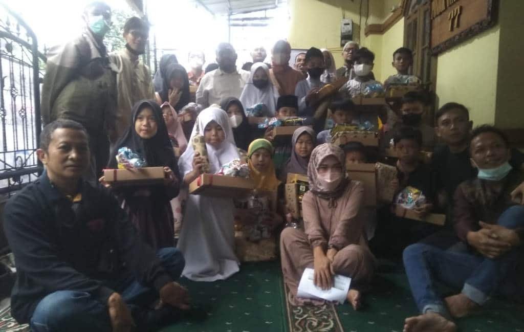 SaSaDu Netizen Radar  Bandung Gelar Bukber di Panti Asuhan Yatim dan Dhuafa Ad-infinitum