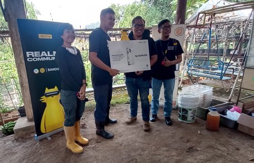 Realme Goes Zero Waste Serahkan Donasi ke Komunitas Pegiat Lingkungan