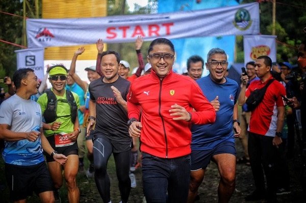 Hengky Kurniawan dan Bima Arya Seleksi Atlet Lari Trail untuk Kejurnas di Palu