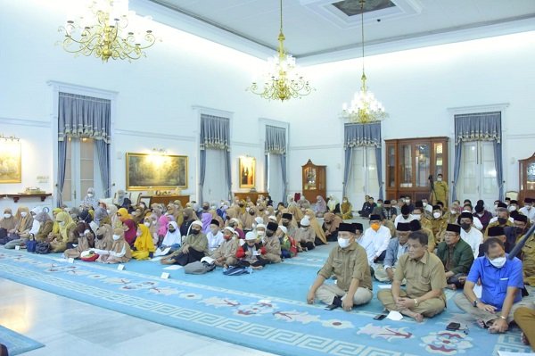 Doa Warga Jabar untuk Keselamatan Eril, Putra Ridwan Kamil
