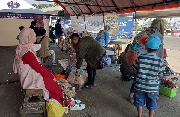 Info Mudik 2022: Pemudik di Lebaran Hari Kedua Lewat Padalarang Masih Ramai