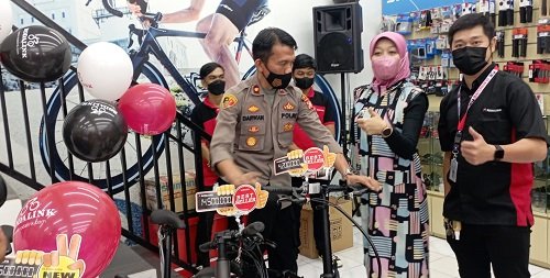Dukung Upaya Pemerintah Kurangi Polusi dan Kemacetan, Rodalink Buka Gerai Baru di Bandung Barat