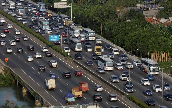 Kemenhub Berlakukan Pembatasan Kendaraan Angkutan Barang di Jalan Tol Selama KTT ASEAN