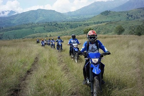 Meriahkan Kejuaraan Dunia MXGP di Samota, Yamaha Ajak Konsumen WR 155 R Touring bLU cRU