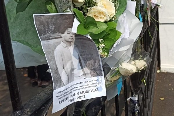 Jenazah Eril Langsung Dibawa ke Bandung Via Darat Usai Tiba di Indonesia