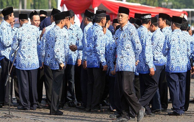 Rencana Kenaikan Tukin Tak Cukup, Harusnya Guru Honorer Diangkat